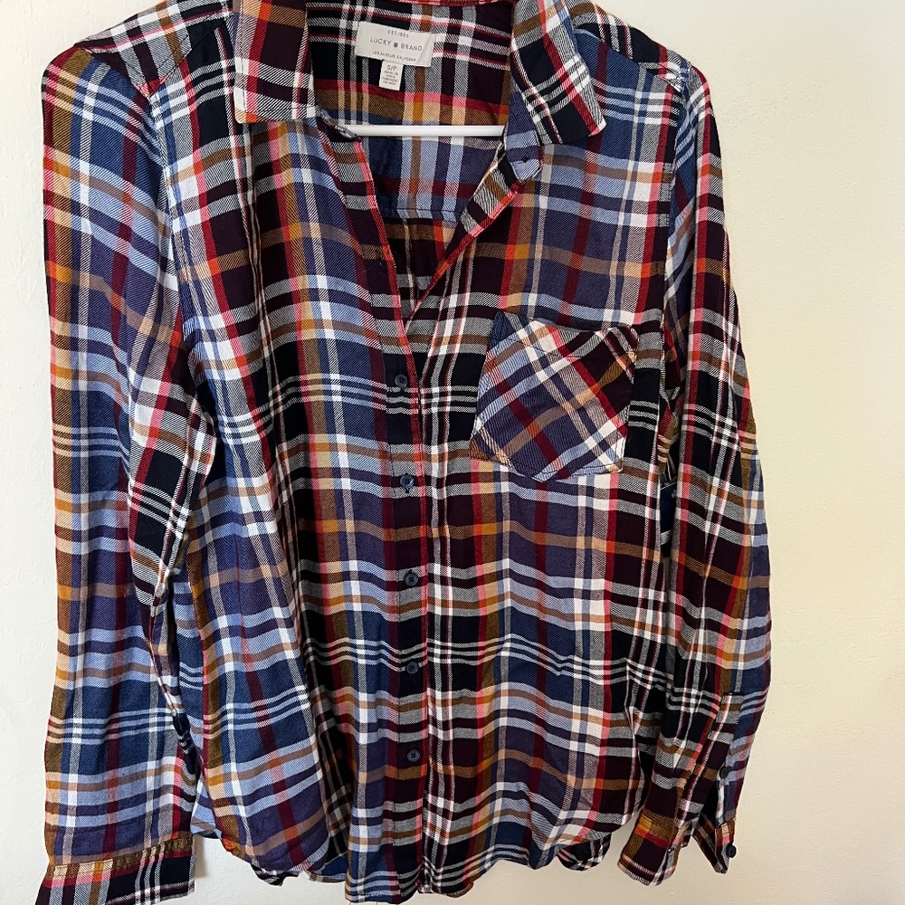 NWT Cute Plaid Flannel